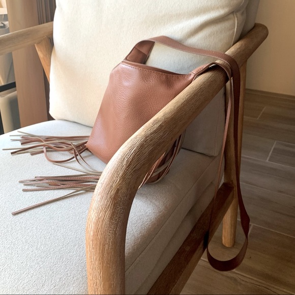 Handbags - Vegan Leather Purse Tassle Fringe Tan Camel Nude